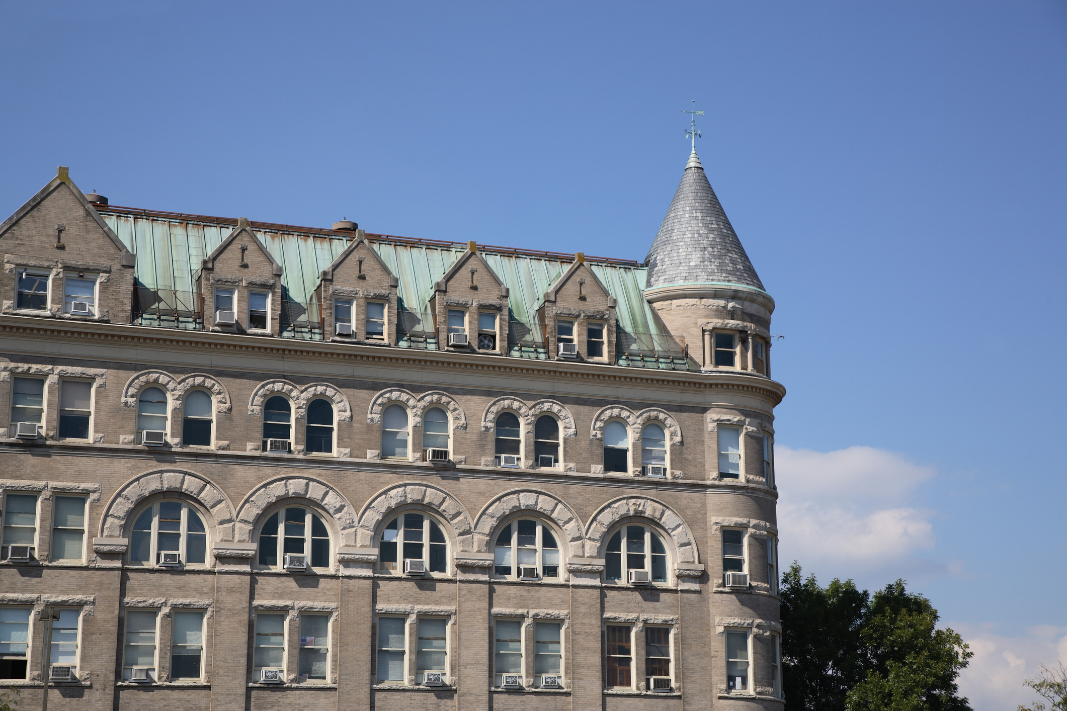 A building in Harrisonburg, VA.
