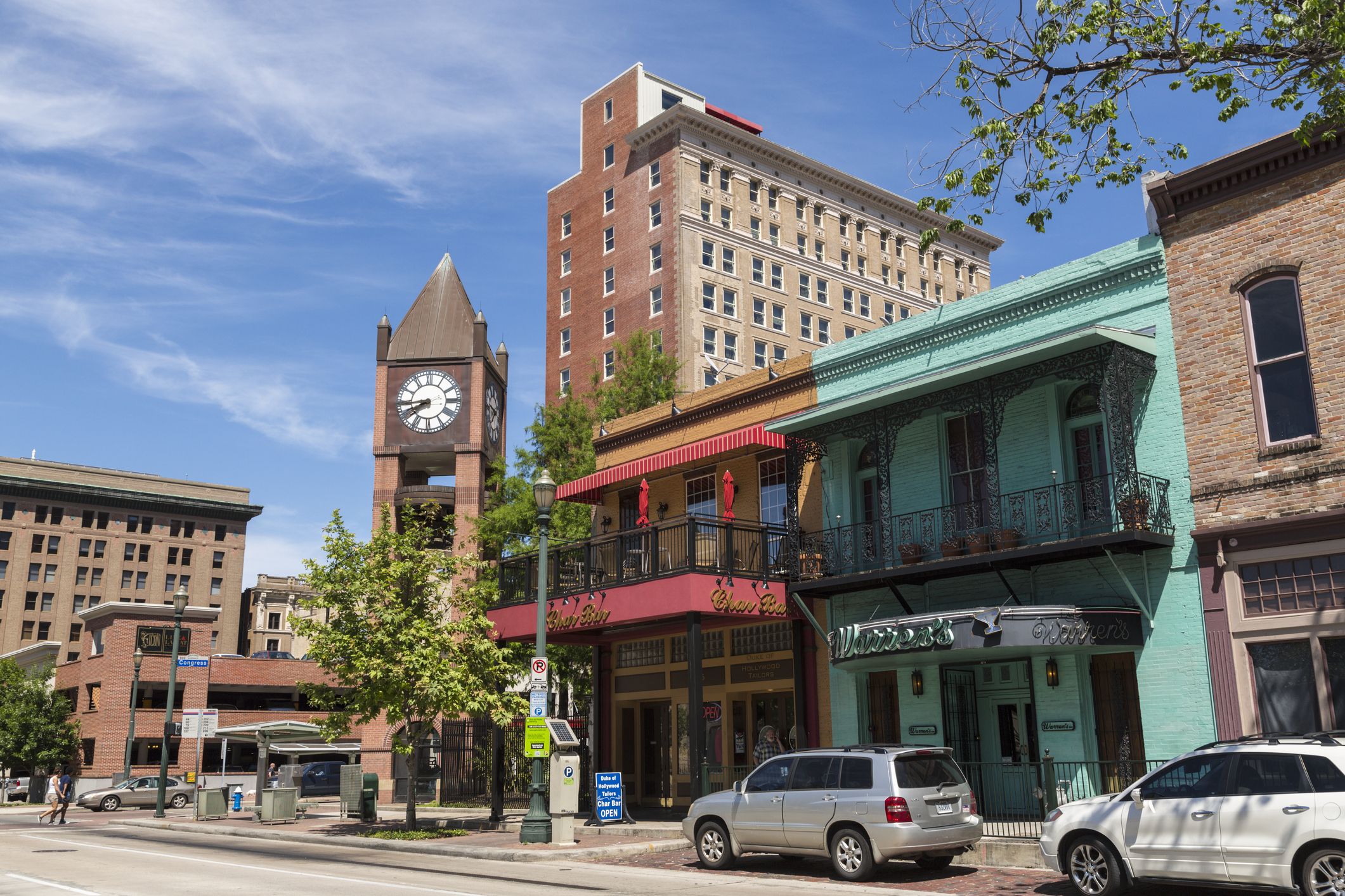 An image of a street in a town in Travis County, Texas